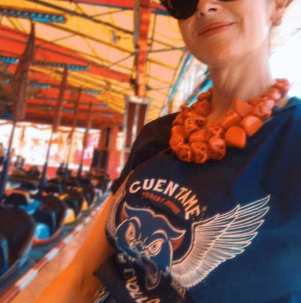 camiseta azul mujer cuentameturollo